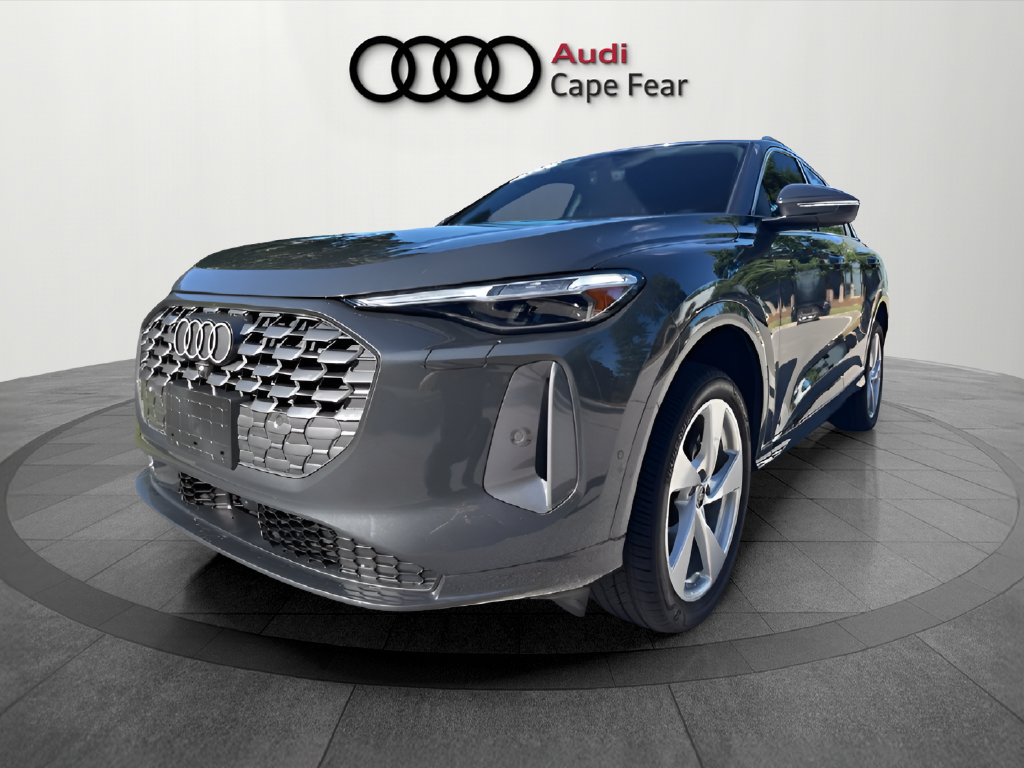 Used 2026 Audi Q5 Premium Plus w/ Premium Plus AWD/4WD image 13