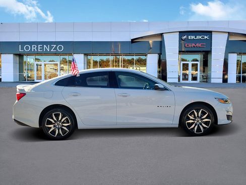 Used 2024 Chevrolet Malibu RS image 4