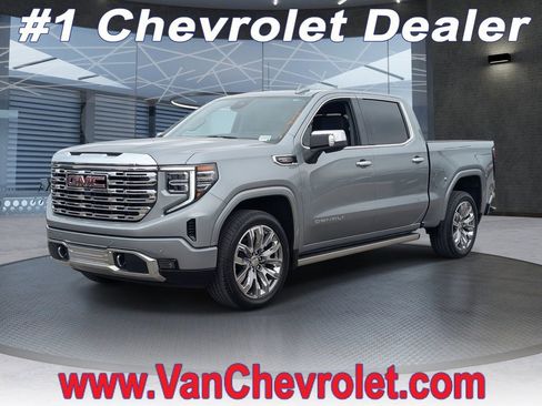 Used 2026 GMC Sierra 1500 Denali w/ Denali Reserve Package image 1