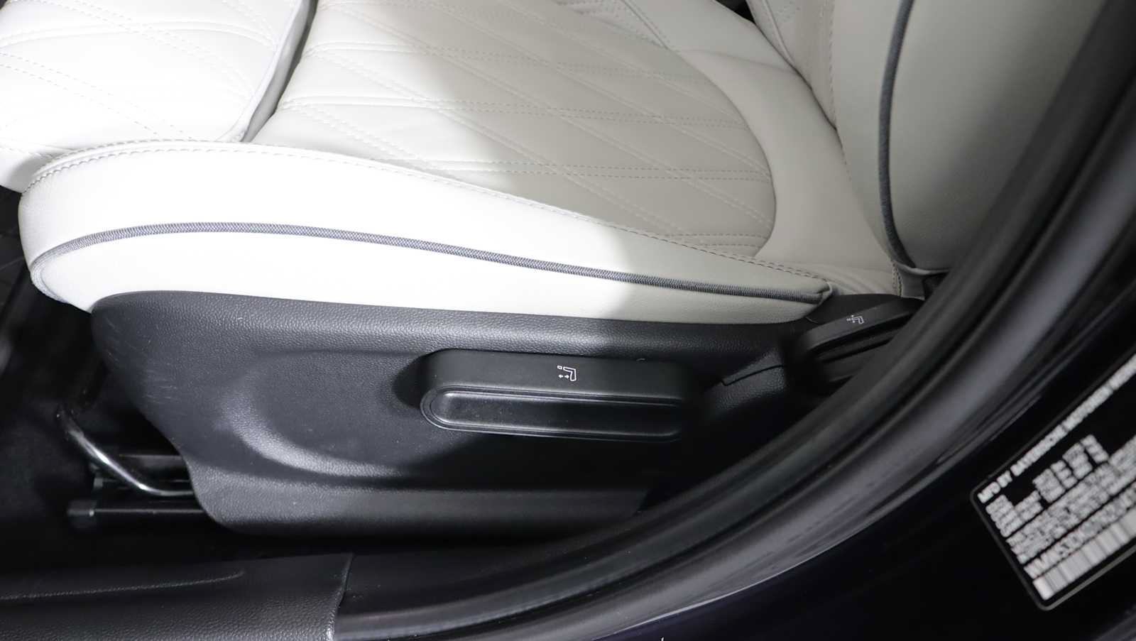 Used 2024 MINI Cooper S FWD image 19