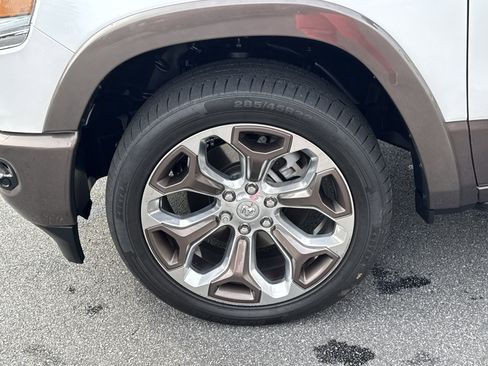 Used 2020 RAM 1500 Longhorn image 14