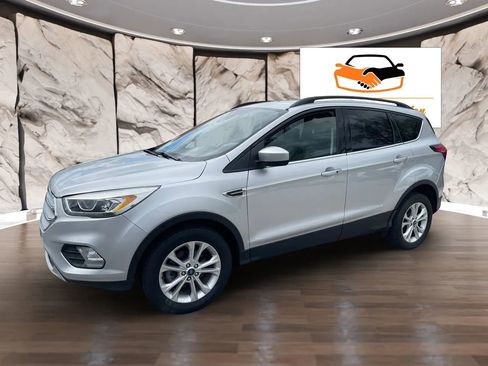 Used 2019 Ford Escape SEL FWD image 17