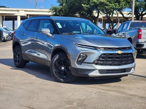 Used 2024 Chevrolet Blazer LT w/ Convenience Package FWD image 1