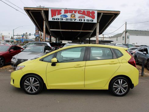 Used 2015 Honda Fit EX image 3