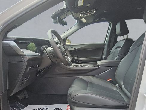 New 2026 Jeep Cherokee Limited AWD/4WD image 9