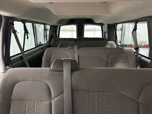 Used 2025 Chevrolet Express 3500 LT w/ LT Preferred Equipment Group image 43