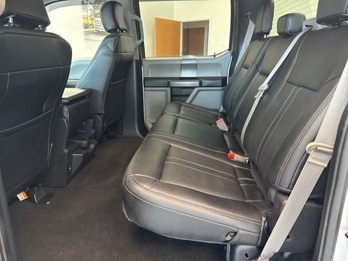 Used 2019 Ford F150 XLT w/ Equipment Group 302A Luxury image 8