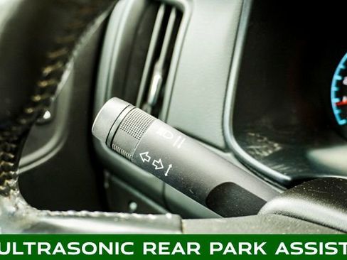 Used 2022 Chevrolet Colorado LT w/ Fleet Safety Package image 20