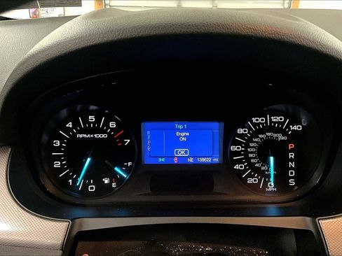 Used 2013 Ford Edge SEL image 19