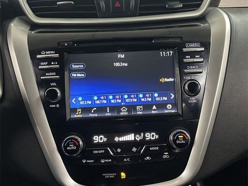 Used 2018 Nissan Murano S image 23