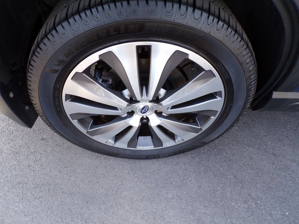 Used 2022 Subaru Ascent Limited w/ Technology Package AWD/4WD image 12