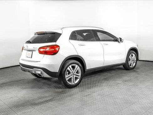 Used 2018 Mercedes-Benz GLA 250 4MATIC image 8