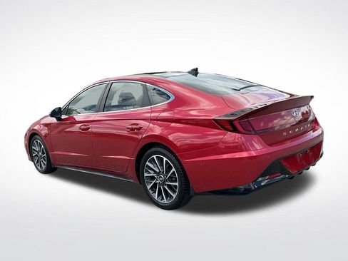 Used 2020 Hyundai Sonata Limited w/ Preferred Accessory Package FWD image 4