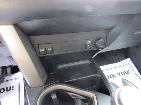 Used 2018 Toyota RAV4 XLE w/ Plus Extra Value Package AWD/4WD image 32