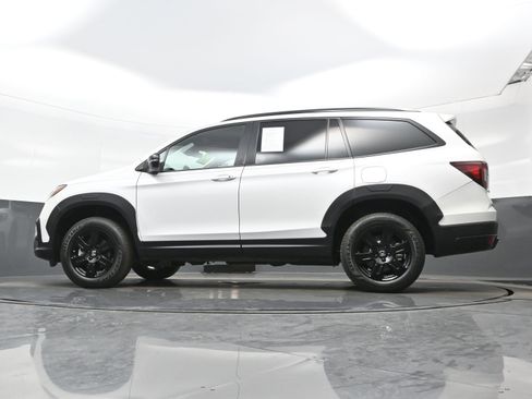Used 2022 Honda Pilot TrailSport image 30