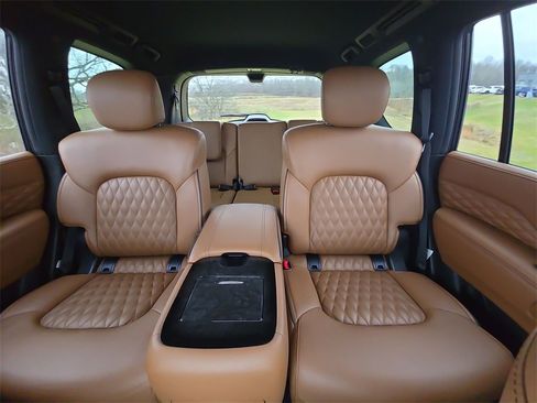 Used 2021 INFINITI QX80 Sensory w/ Cargo Package image 28