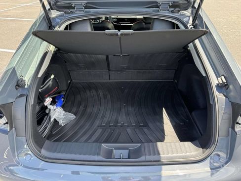 Used 2023 Toyota Prius Prime FWD image 17