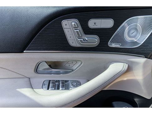 Used 2021 Mercedes-Benz GLE 350 w/ AMG Line Exterior image 23