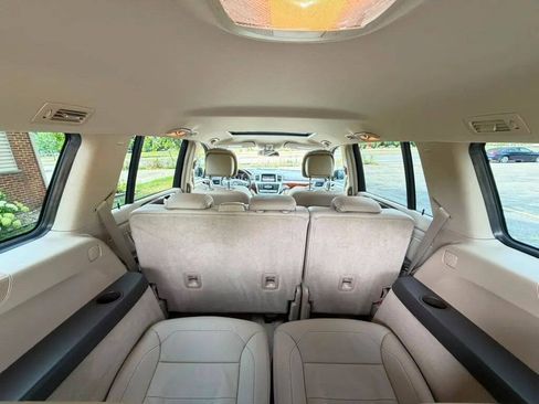 Used 2013 Mercedes-Benz GL 550 4MATIC image 8