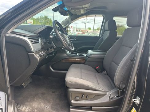 Used 2019 Chevrolet Tahoe LS AWD/4WD image 16