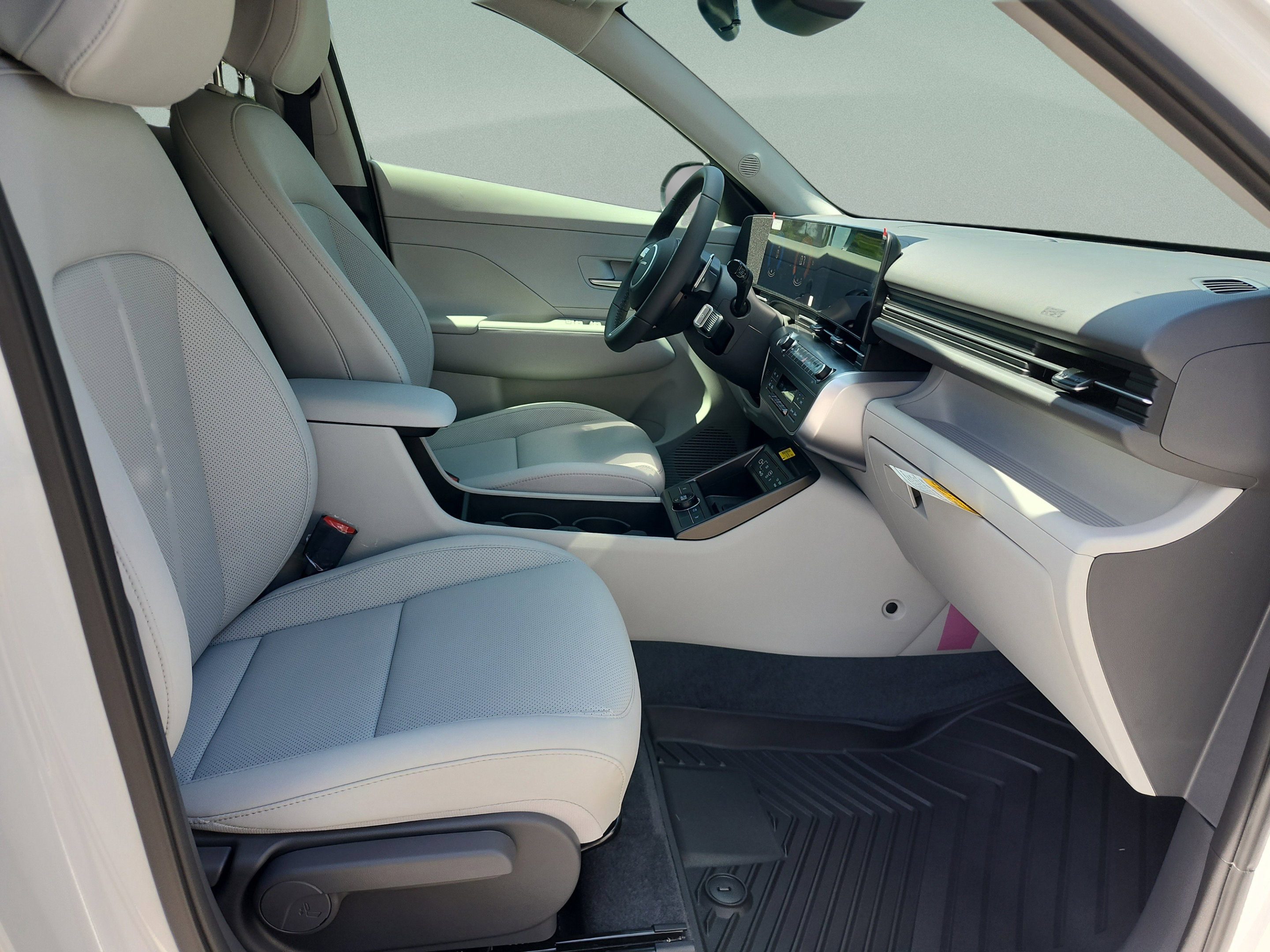 Certified 2026 Hyundai Kona SEL Premium FWD image 19