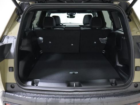 New 2026 Jeep Cherokee Overland image 13