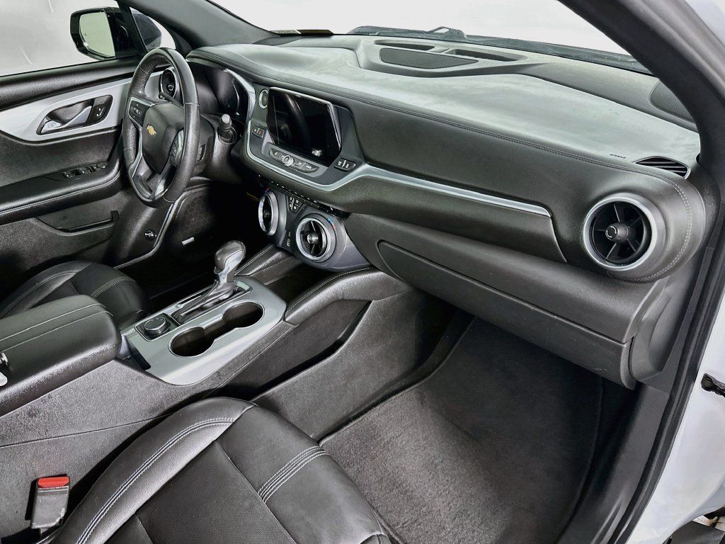 Used 2020 Chevrolet Blazer LT w/ Redline Edition FWD image 31