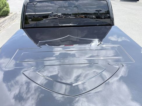 Used 2019 Ford F150 Lariat w/ Equipment Group 502A Luxury AWD/4WD image 13