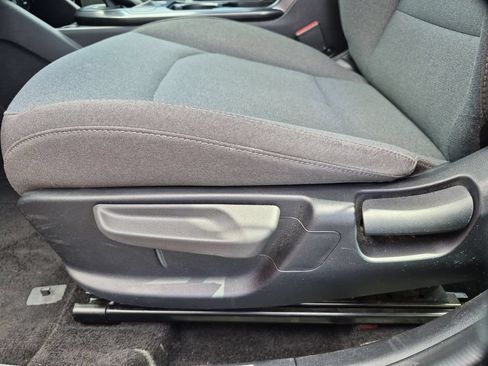 Used 2025 Kia K4 FWD image 14