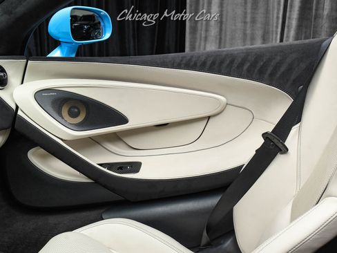 Used 2018 McLaren 570S Spider RWD image 25