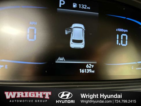 Certified 2023 Hyundai Venue Limited w/ Cargo Package image 24