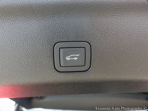 New 2026 Cadillac Escalade Luxury image 25