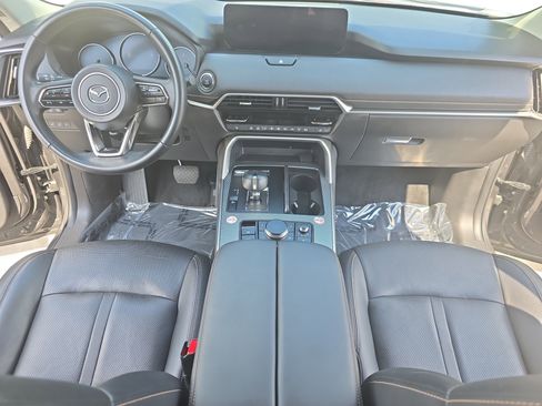 Used 2024 MAZDA CX-90 3.3 Turbo w/ Premium Package AWD/4WD image 9