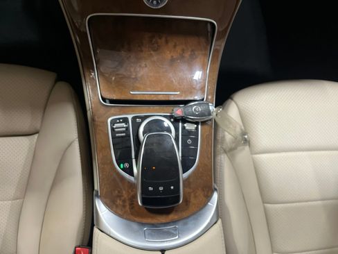 Used 2016 Mercedes-Benz C 300 Sedan image 25