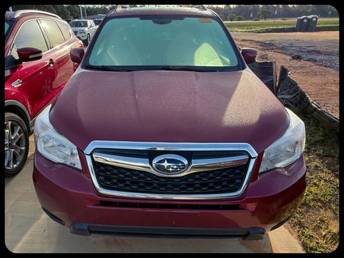 Used 2014 Subaru Forester 2.5i Touring image 2