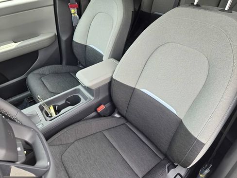 New 2027 Kia Seltos LX FWD image 13