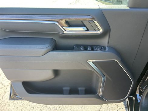 New 2026 Chevrolet Silverado 2500 LT w/ Trail Boss Package AWD/4WD image 18
