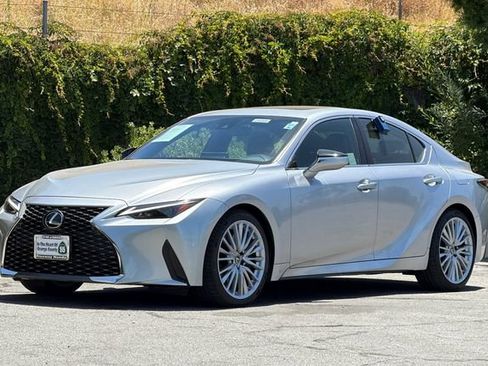 Used 2023 Lexus IS 300 w/ Premium Package RWD image 8