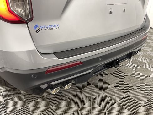 Used 2022 Ford Explorer ST image 6