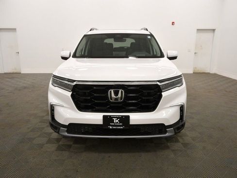 New 2025 Honda Pilot Elite image 11