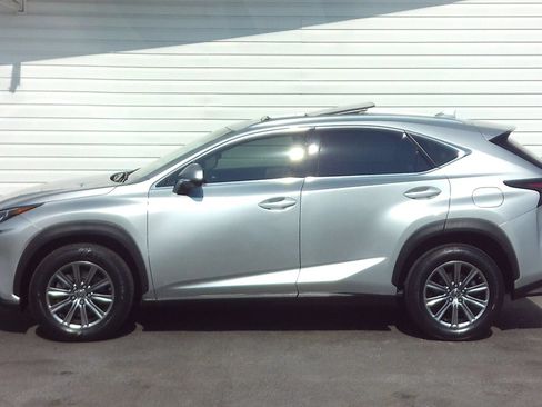 Used 2018 Lexus NX 300 FWD w/ Comfort Package image 2