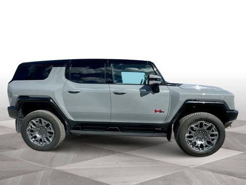New 2025 GMC Hummer EV 2X w/ LPO, Sport Package AWD/4WD image 9
