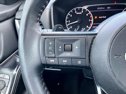 Certified 2024 Nissan Rogue SV w/ SV Premium Package FWD image 22