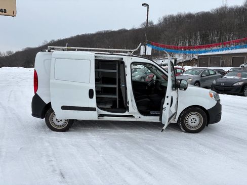 Used 2019 RAM ProMaster City Tradesman image 14