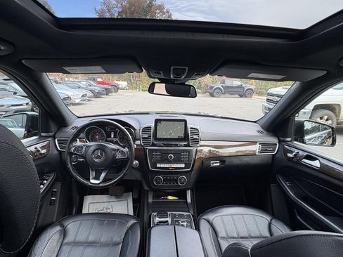 Used 2019 Mercedes-Benz GLS 450 4MATIC image 31