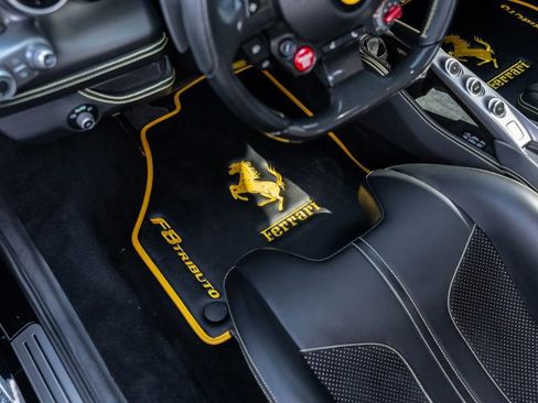 Used 2020 Ferrari F8 Tributo image 40