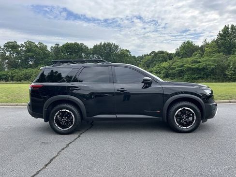Certified 2025 Nissan Pathfinder Rock Creek AWD/4WD image 10