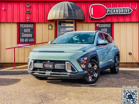 Used 2024 Hyundai Kona SEL FWD image 2