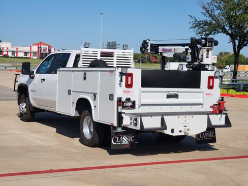 New 2025 Chevrolet Silverado 3500 W/T w/ WT Convenience Package image 3