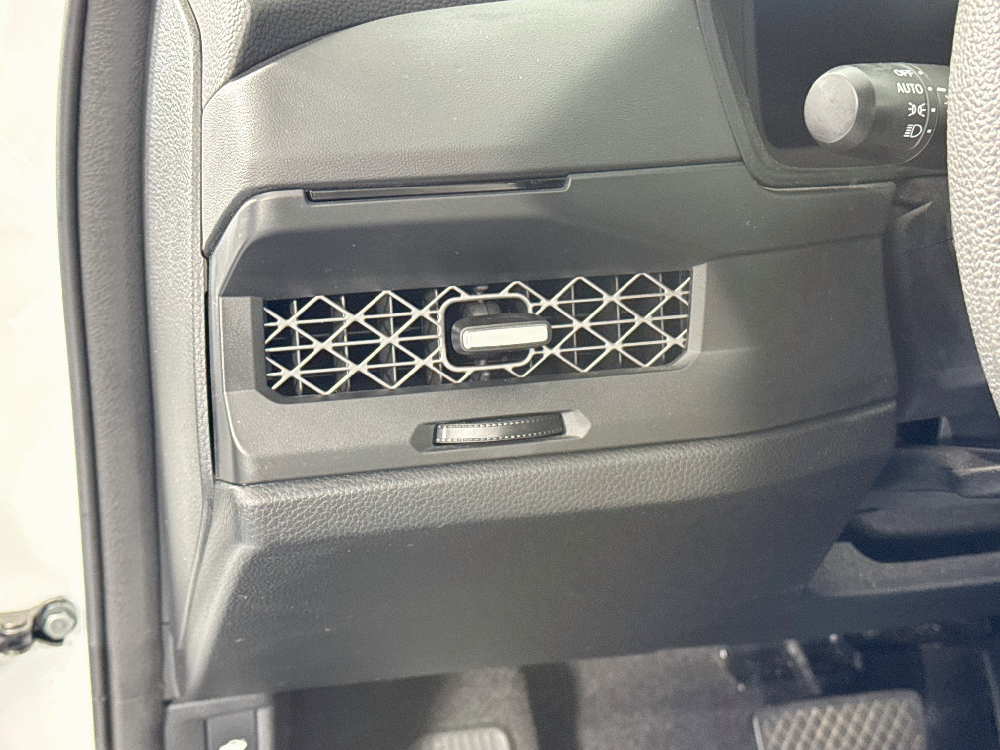 Certified 2023 Honda Accord EX image 10